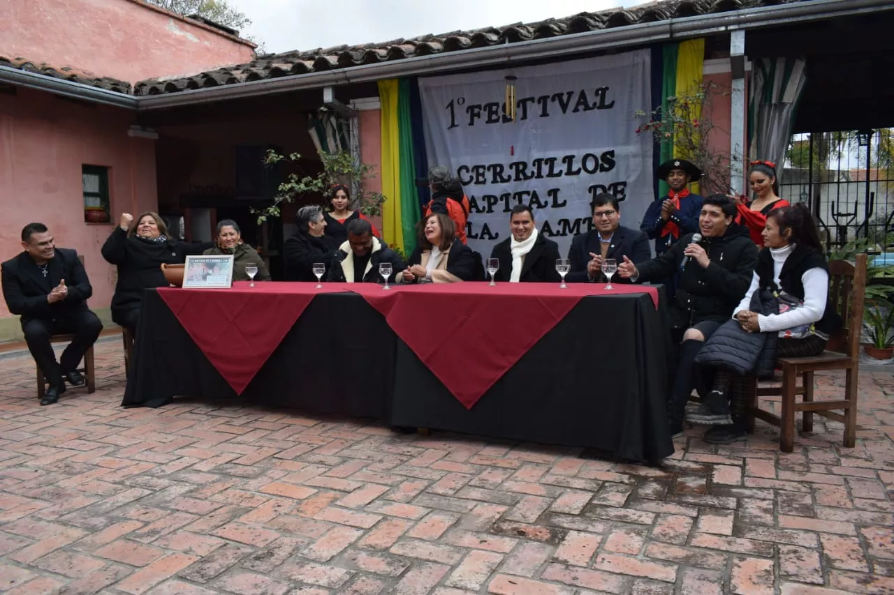 297447527_10228685740030082_8513859427948425948_n