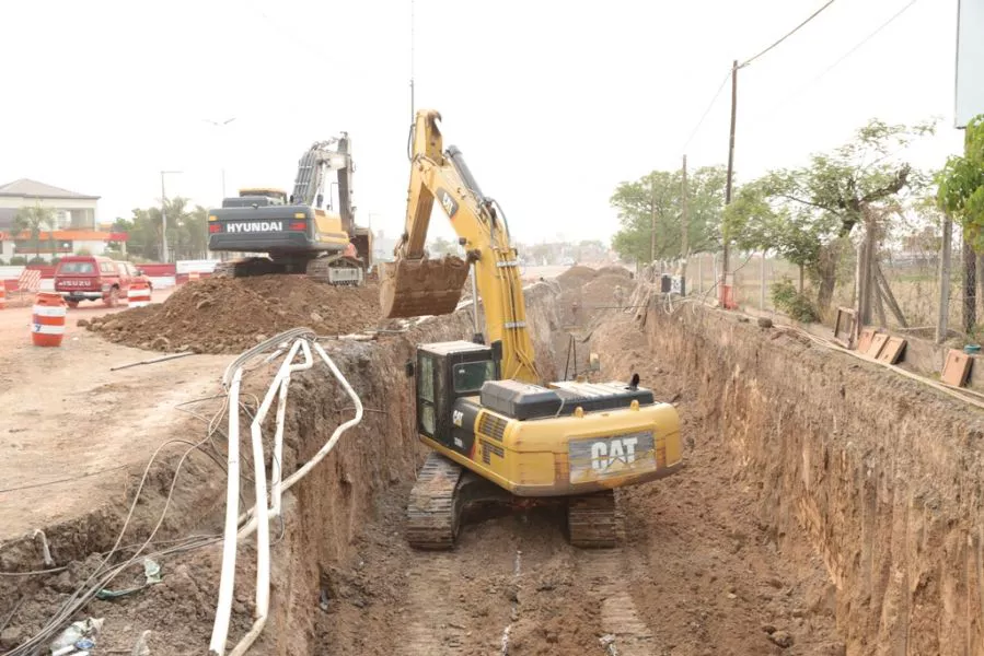 1835-por-avances-en-la-construccion-del-paso-bajo-nivel-en-grand-bourg-habra-nuevos-desvios-de-transito