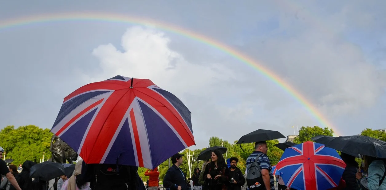 KgcoxMwF8_1256x620__1