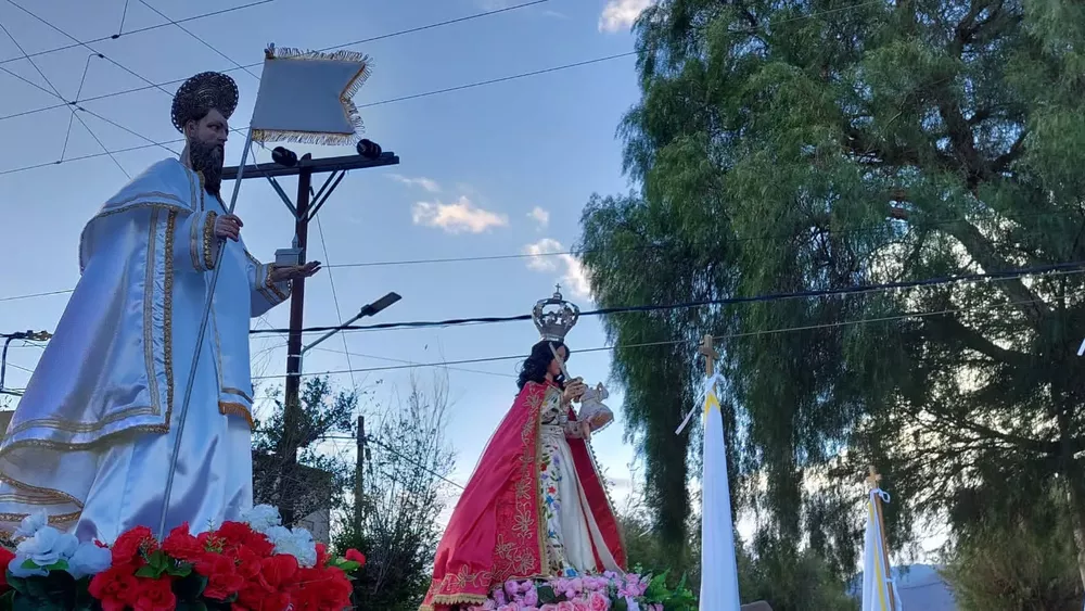 327569085_1387778251962350_4788965334777022373_n