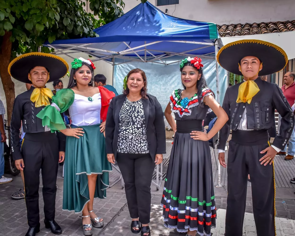 324015526_1300576640792869_3439151602434808131_n