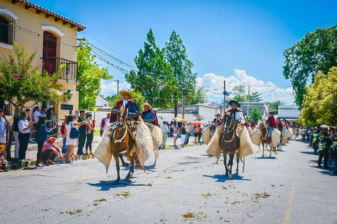 337025212_1934273083574327_7963128691663142316_n