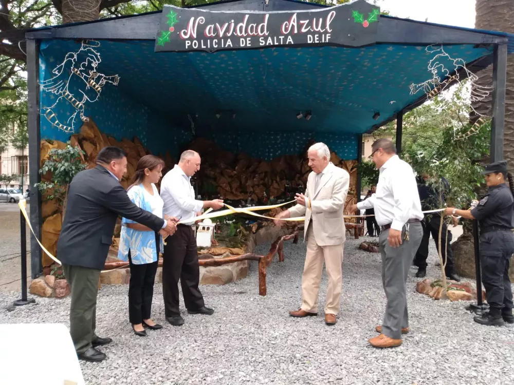 a74c1d8a-96e3-439b-b66a-2562073b314b