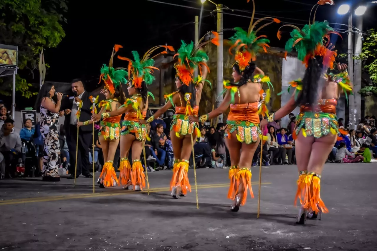 327674088_882908282856861_3734502731819629131_n