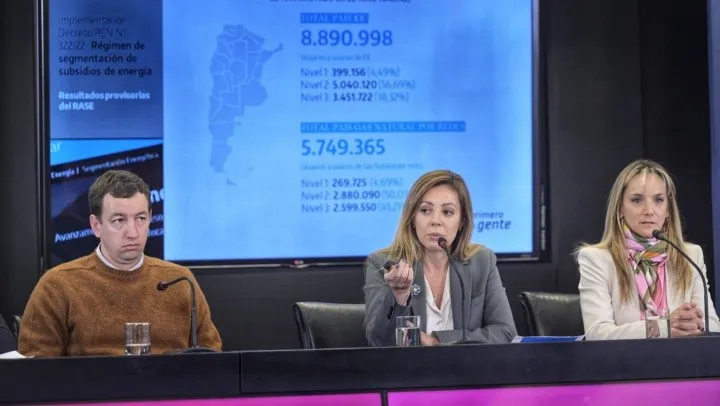 flaviaroyon_3.jpg_1833193316