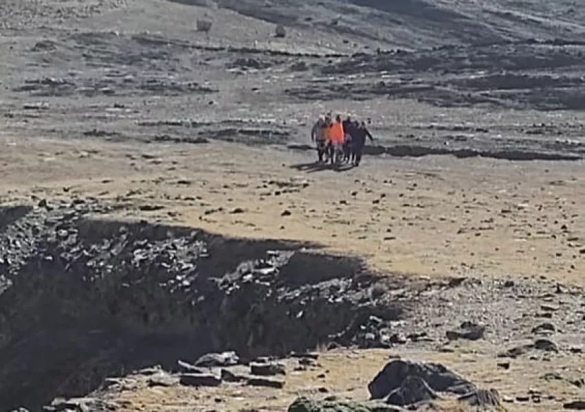 4088-con-la-division-aerotransportada-de-la-policia-se-rescato-a-un-joven-lesionado-en-ingeniero-maury