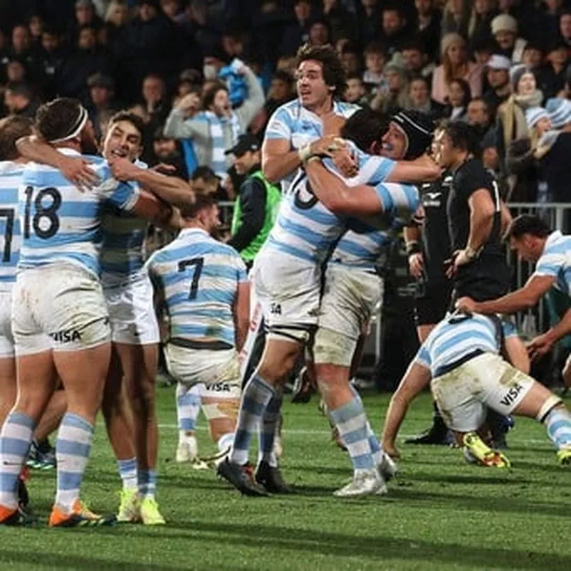 4ZyIXkBe__340x340__1