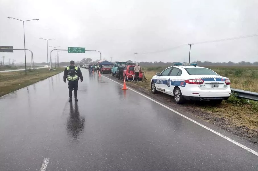 6927-durante-el-fin-de-semana-largo-la-policia-detecto-mas-de-260-conductores-alcoholizados