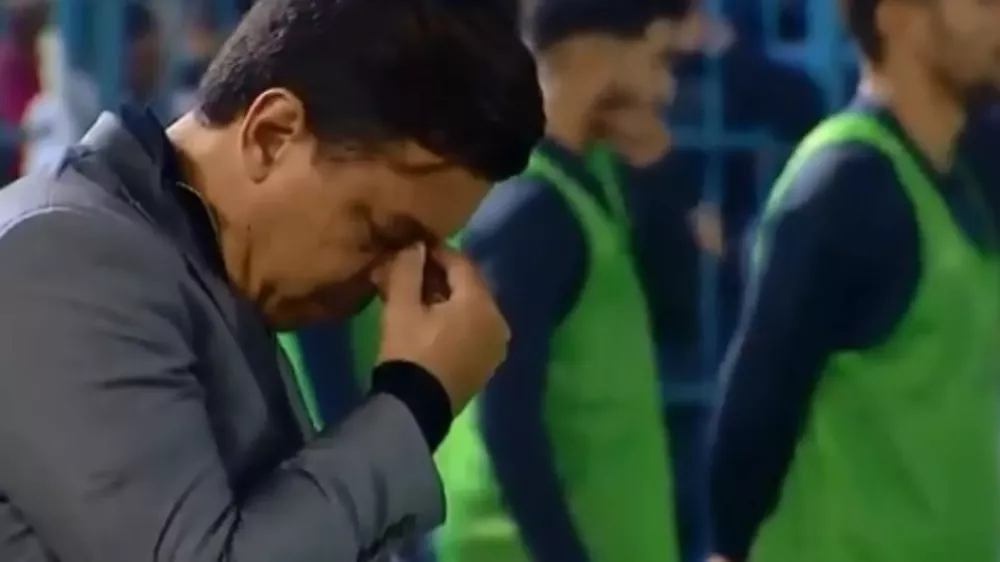 5a8182a3b37083b331fd1742f396d18ac74fecde