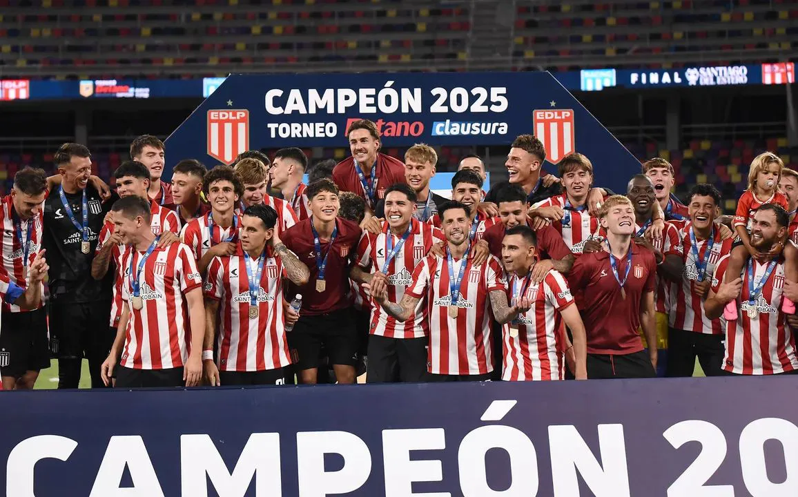 ESTUDIANTES