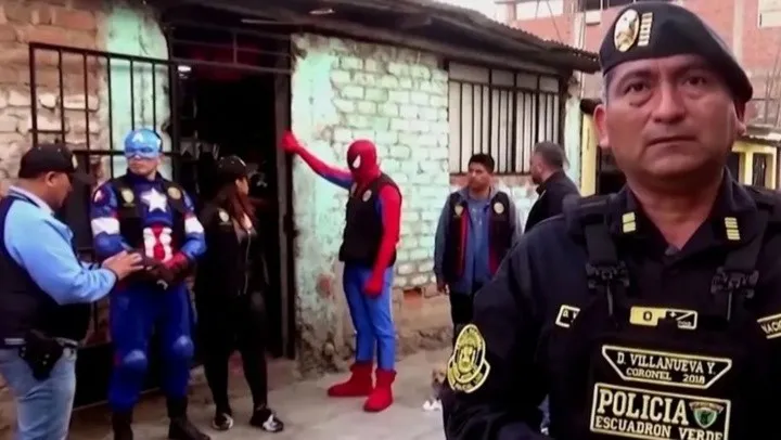 policias_disfrazados_de_avangers_desarticularon_una_banda_narco_1_1.jpg_1833193316
