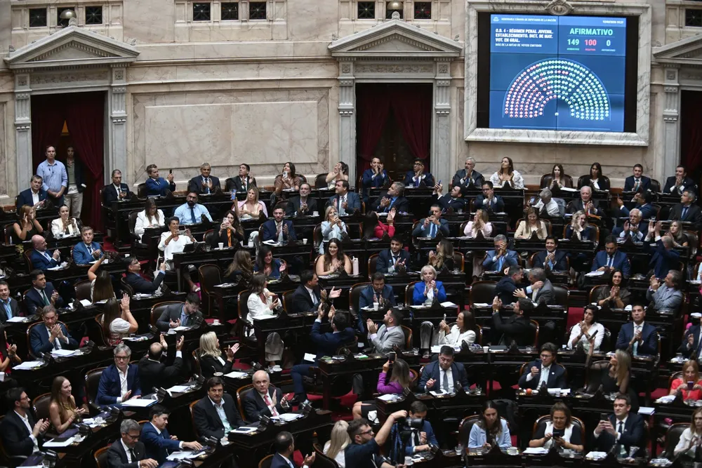 DIPUTADOS