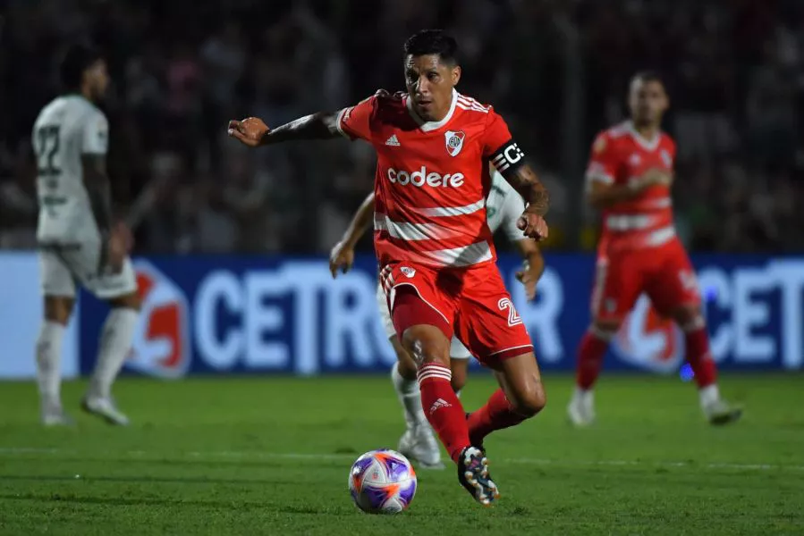 88688-river-llega-a-salta-con-todas-sus-estrellas-para-jugar-en-el-estadio-martearena