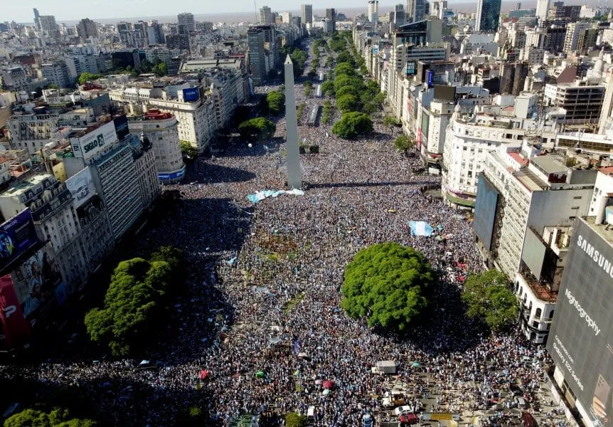 festejo-obelisco_w862